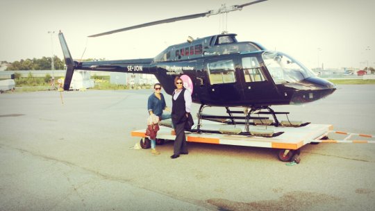 Helikopter över Stockholm med Bella Sundvall på väg till Sandhamn